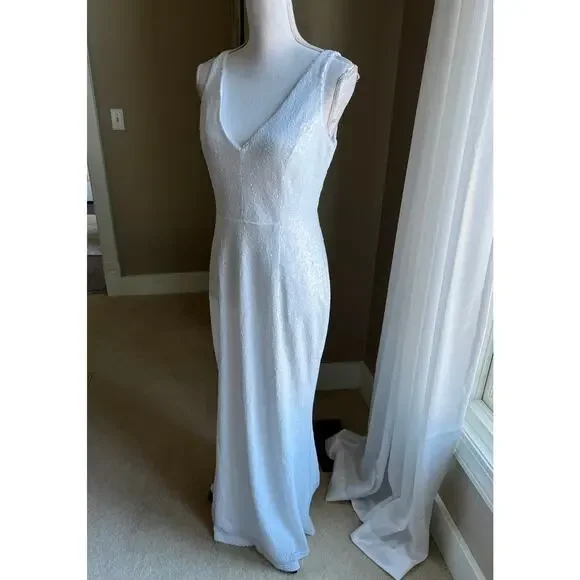 New! David's Bridal DB Studio white sequin fitted sheath wedding gown size 6 - Picture 4 of 8